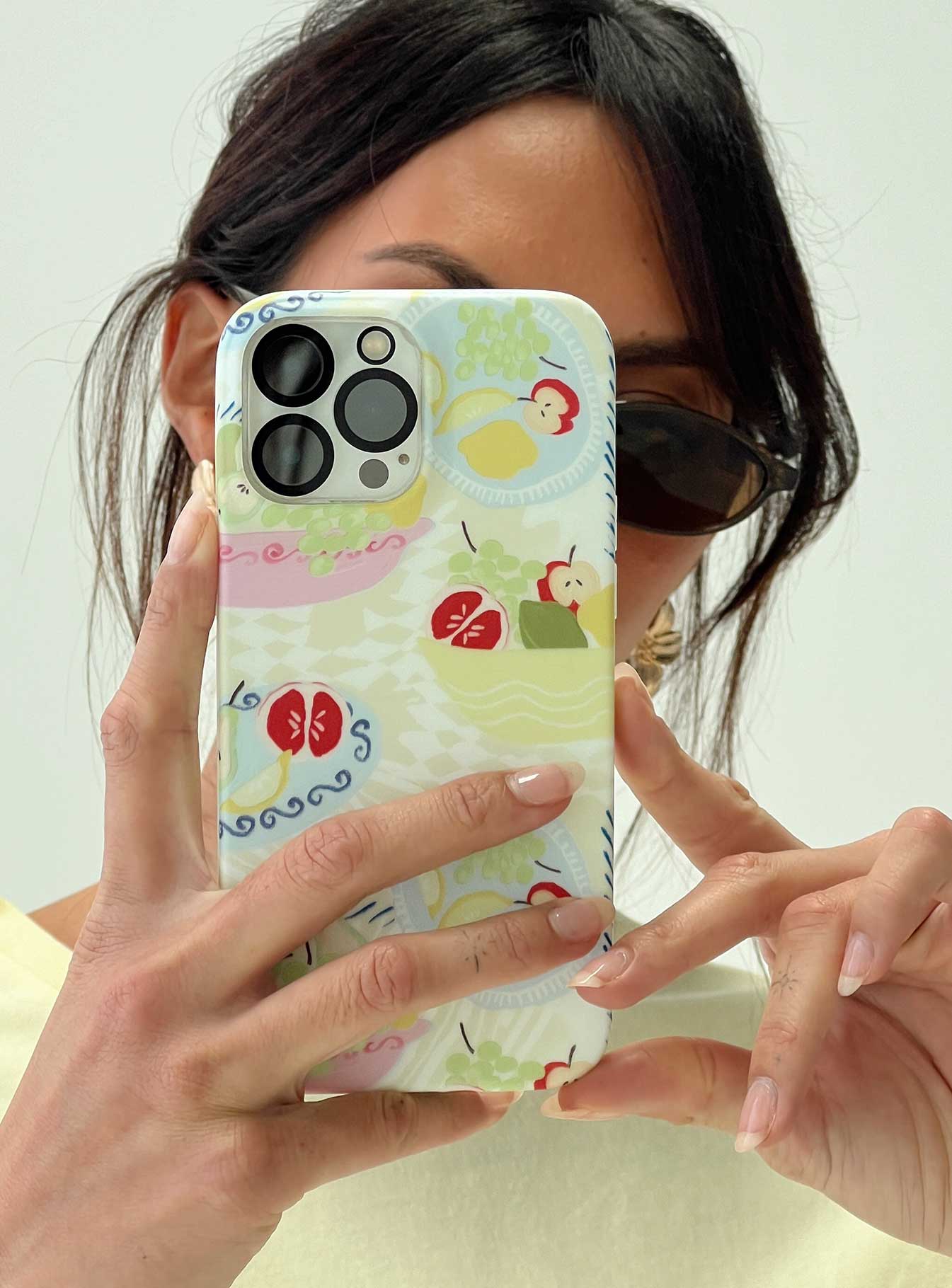 Star Fruit Iphone Case Multi - Image 3