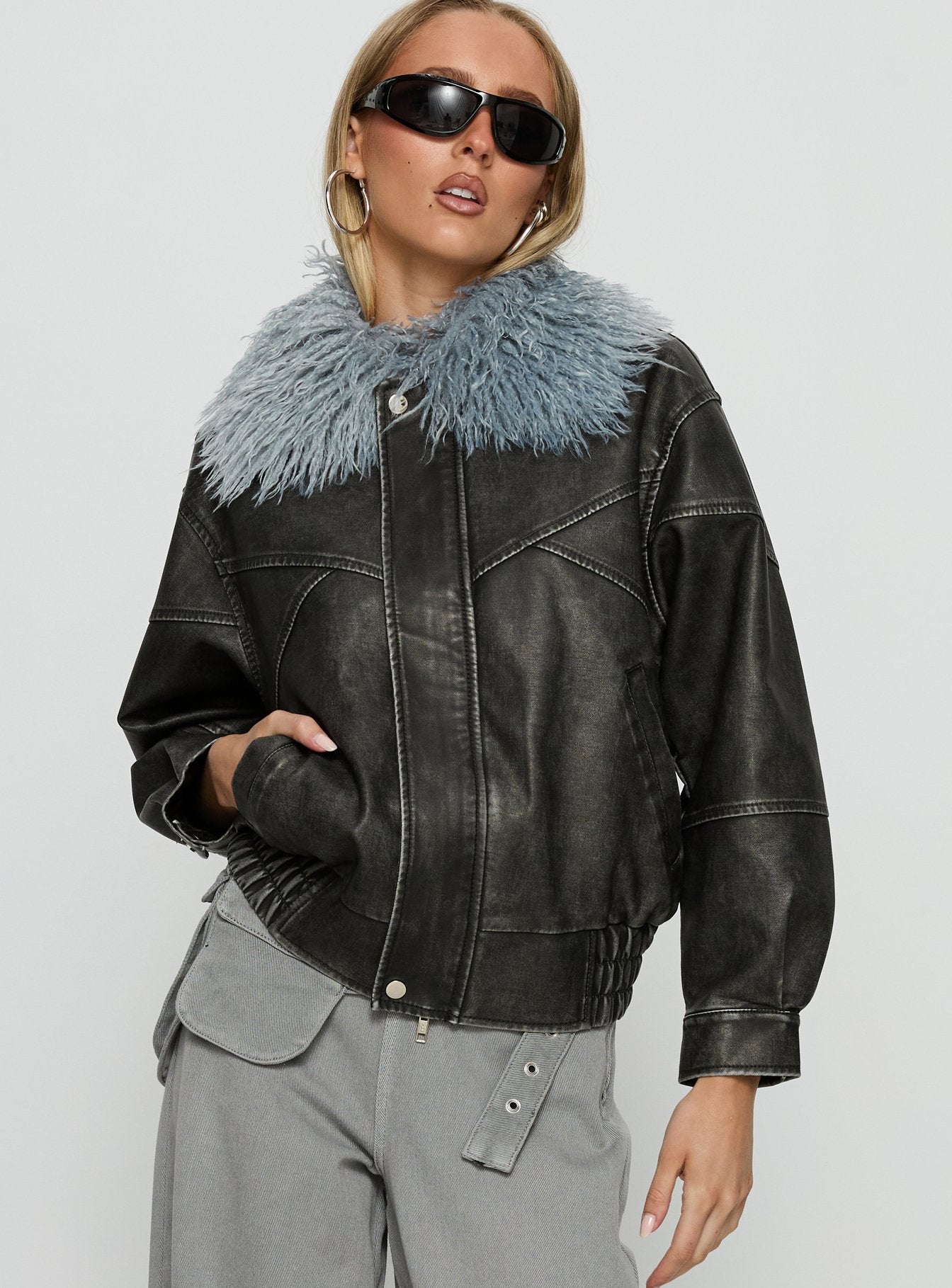 Brittanni Fluffy Collar Jacket Black Blue - Image 2