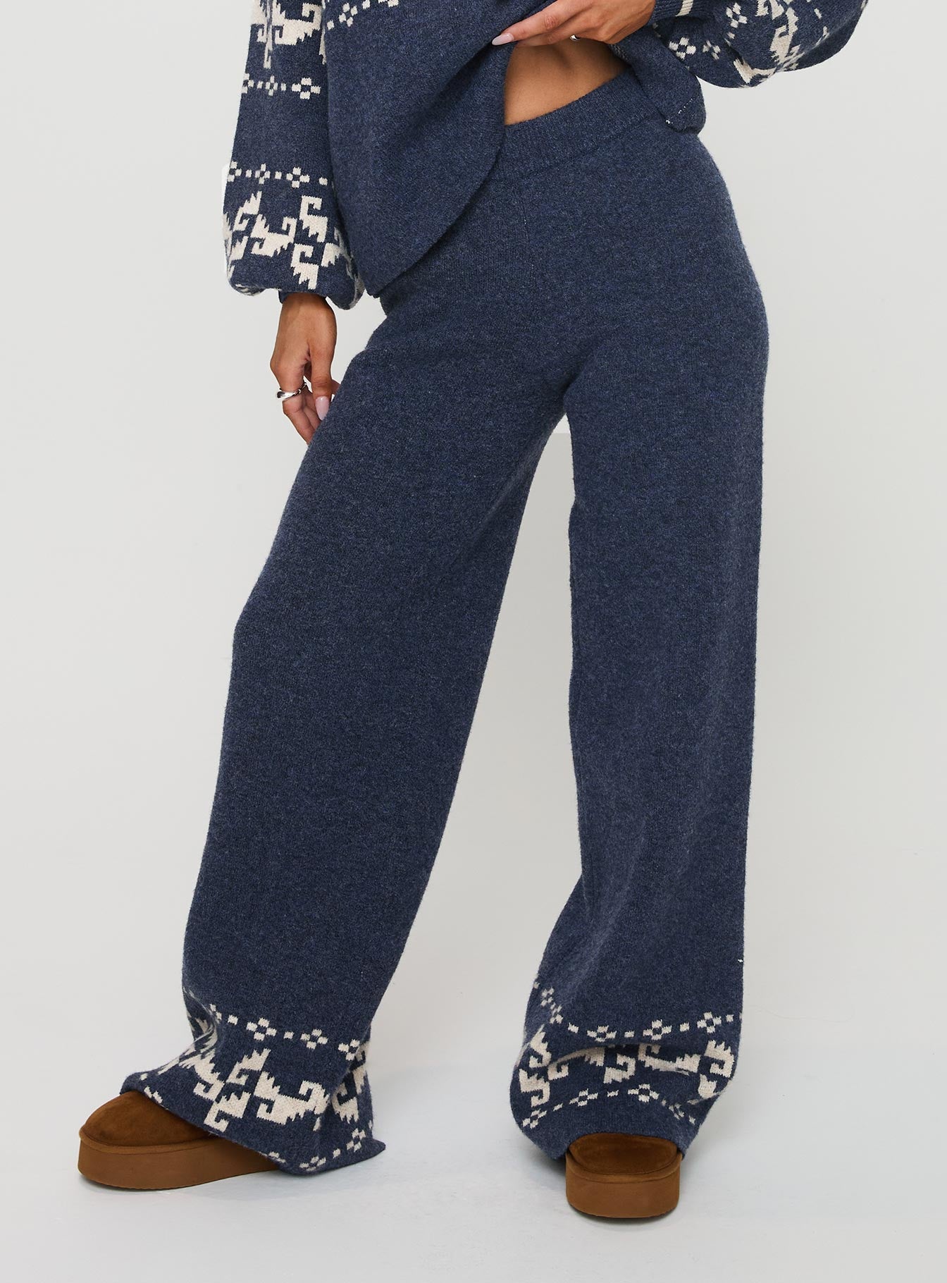 Alpine Knit Pants Navy Cream - Image 2