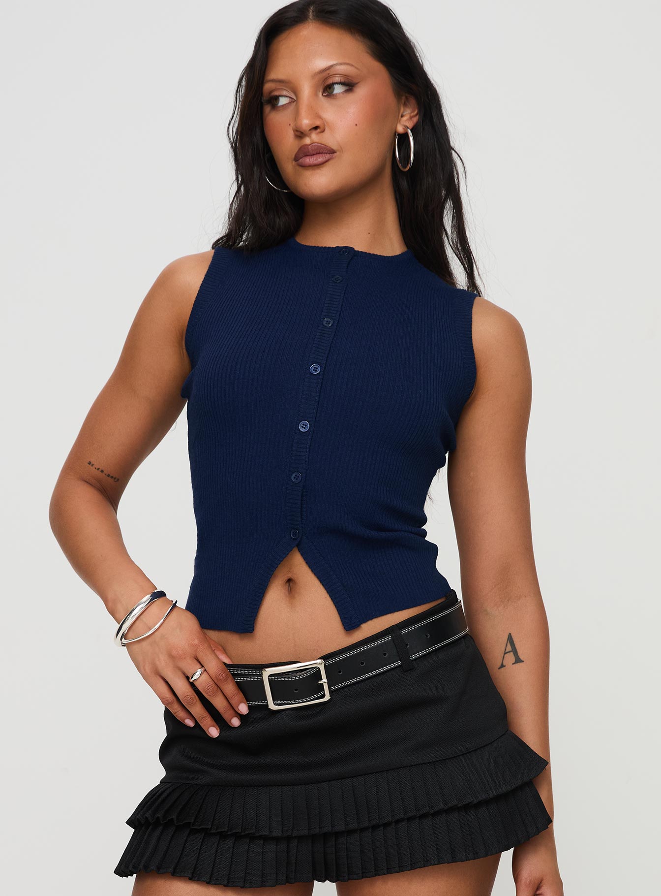 Suzu Sleeveless Knit Top Navy - Image 2