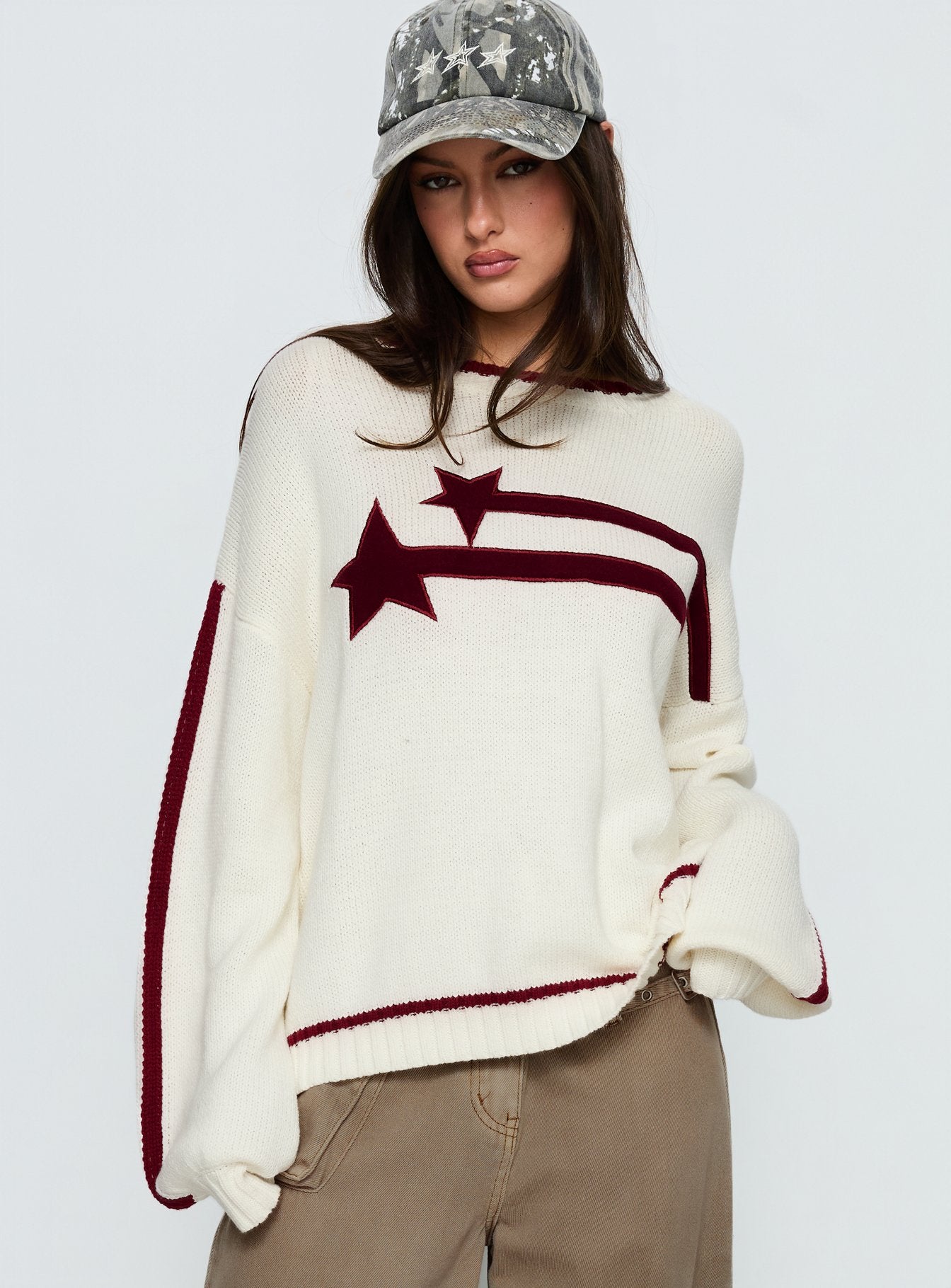 Star Track Graphic Jumper Cream Red - Image 2