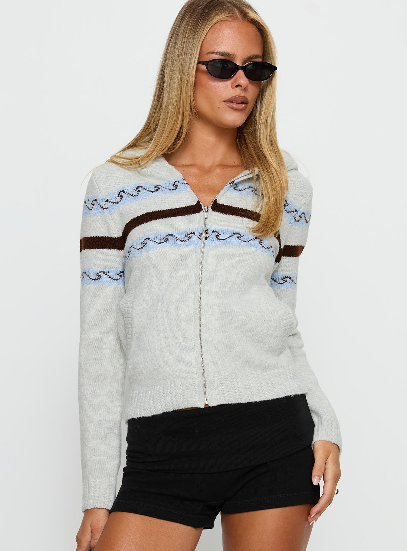 Zaylina Graphic Zip Through Knit Sweater Grey - Image 2