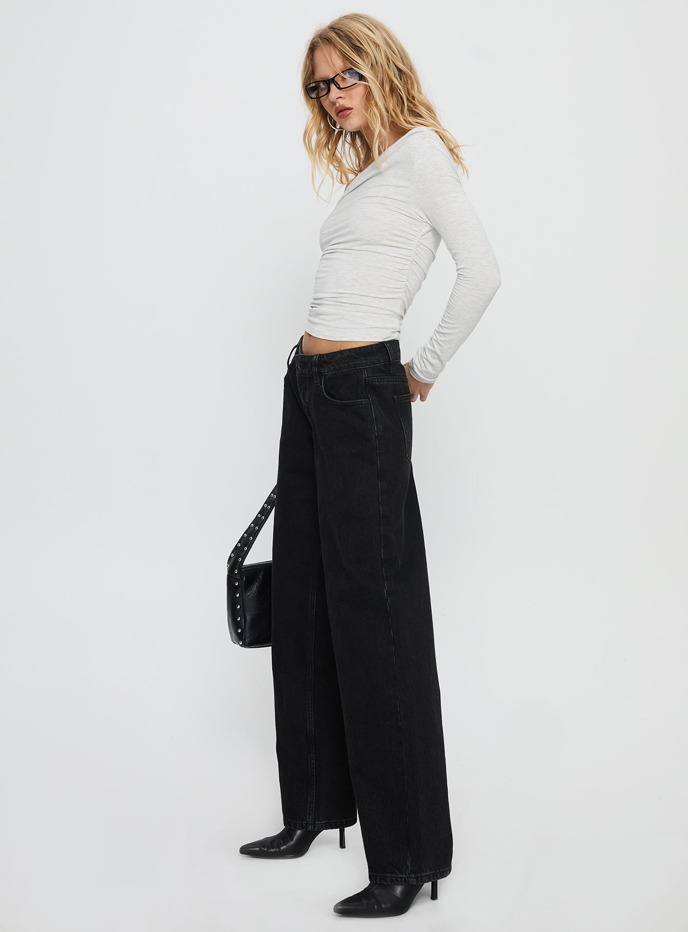 Ellanor Low Rise Straight Leg Jean Washed Black - Image 5