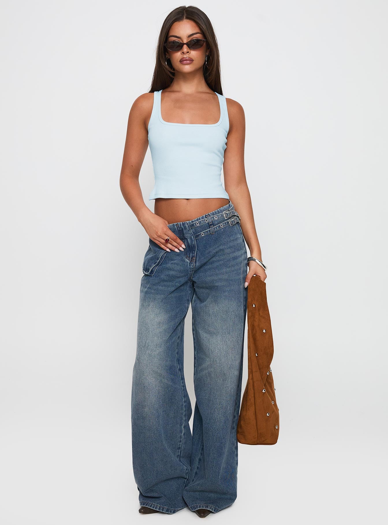 Paltrow Mid Rise Wide Leg Cargo Jeans Mid Blue Wash - Image 2