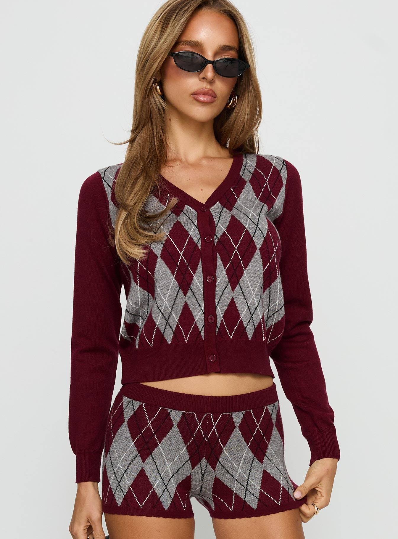 Raiven Knit Cardigan Burgundy Argyle - Image 2