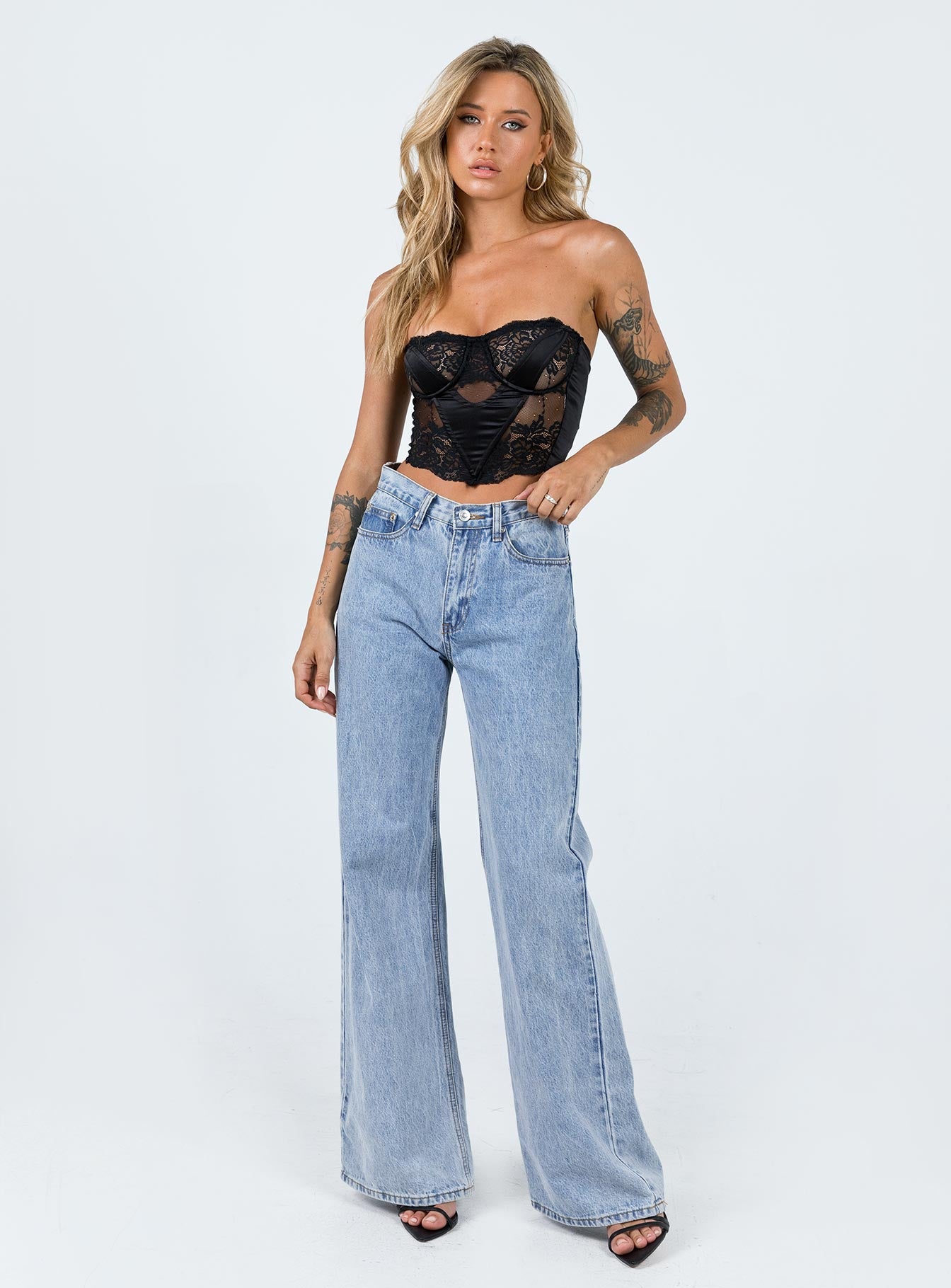 Harto Lace Strapless Top Black - Image 4