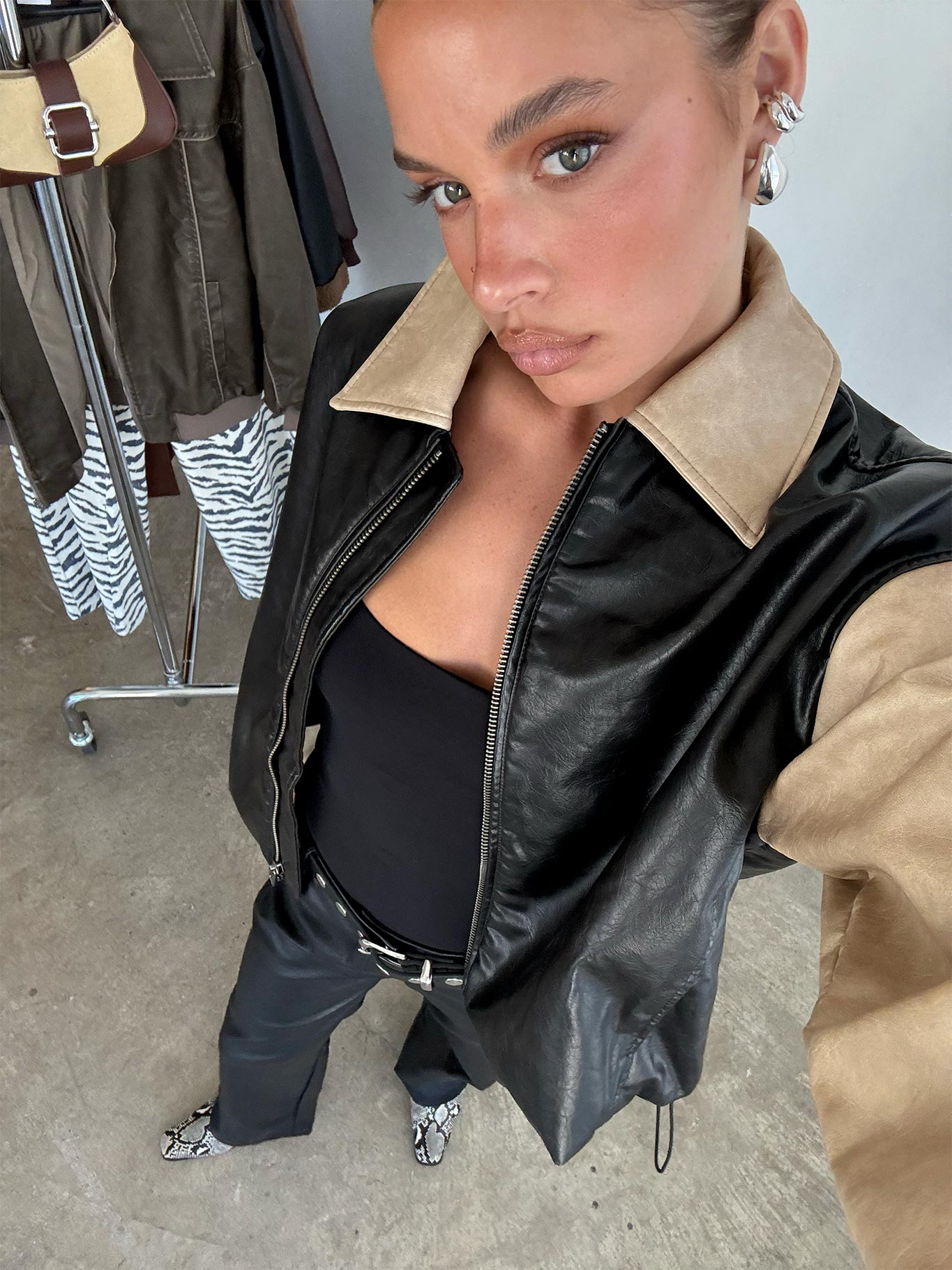 Nirvana Bomber Jacket Camel - Image 10