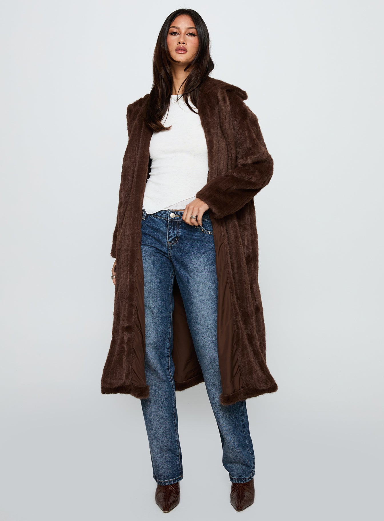 Moss Faux Fur Coat Chocolate - Image 3