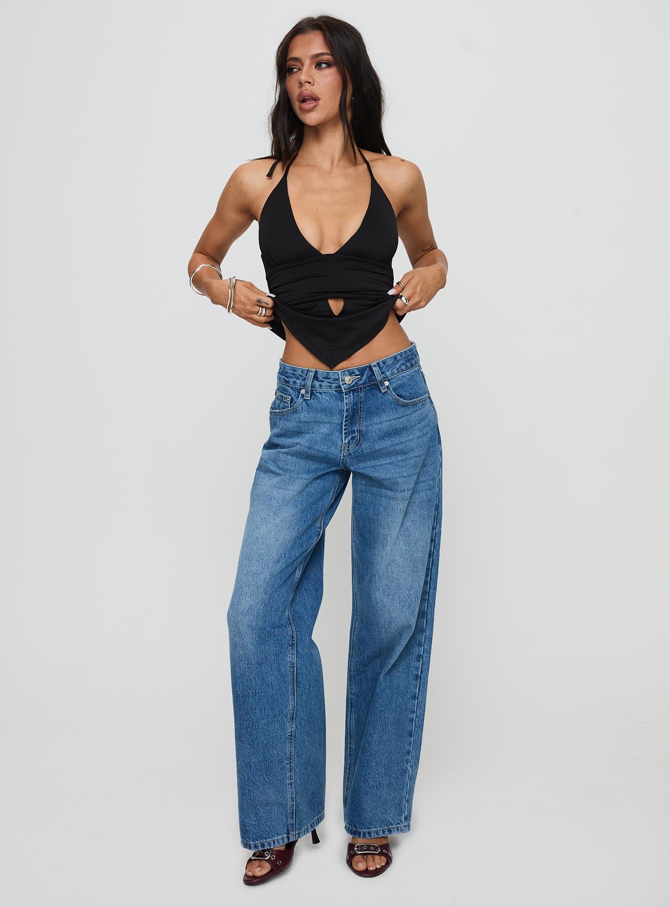 Serenitia Mid Rise Relaxed Jeans Mid Blue Wash Petite - Image 3