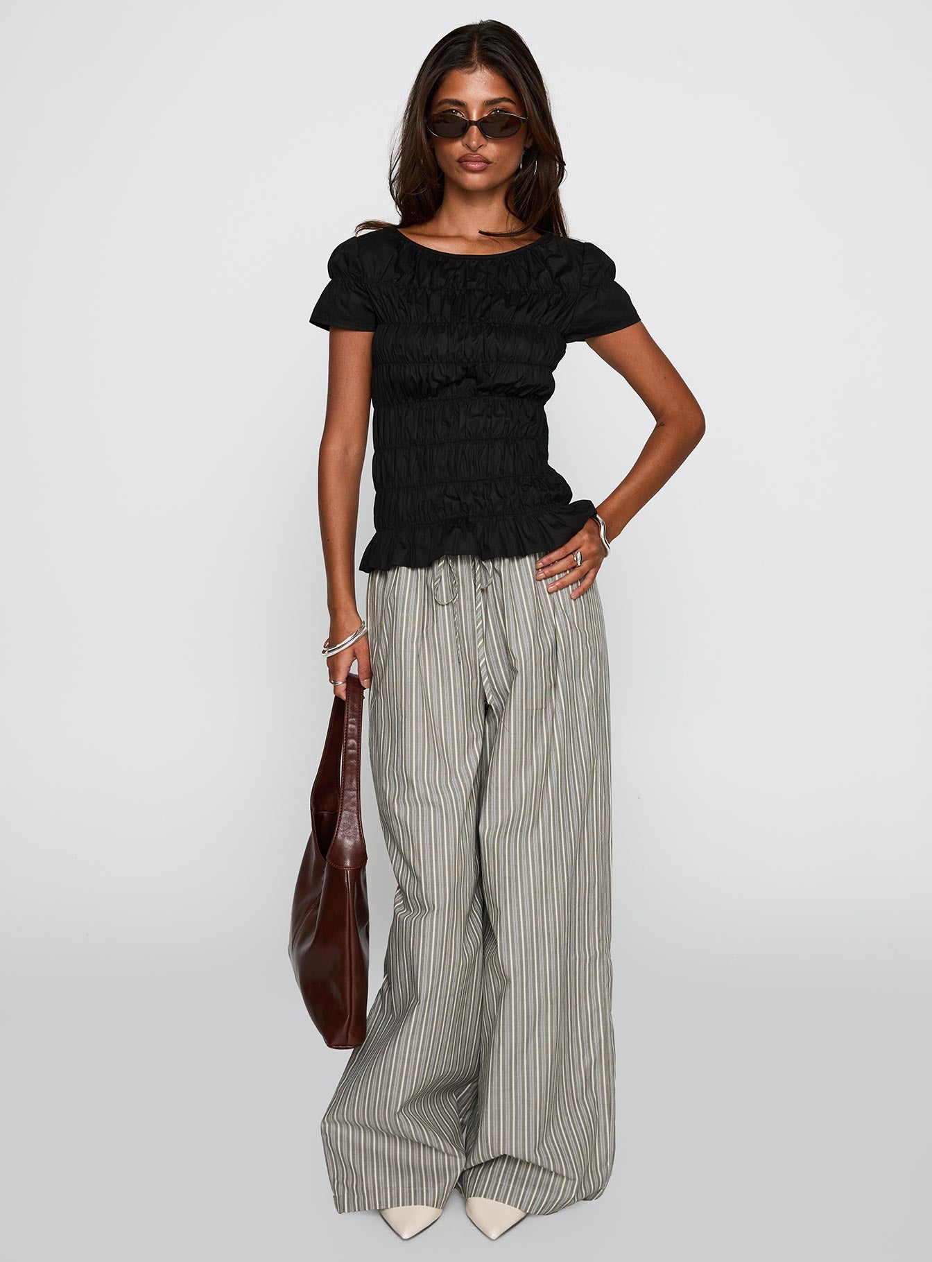 Spoiler Alert Ruched Top Black - Image 3