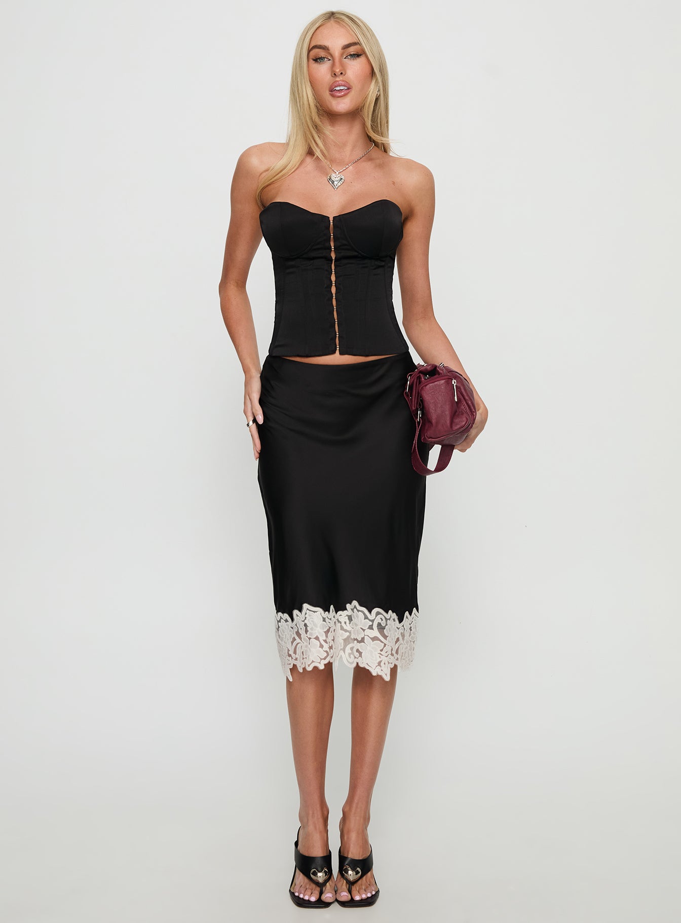 Anchored Midi Skirt Noir - Image 3