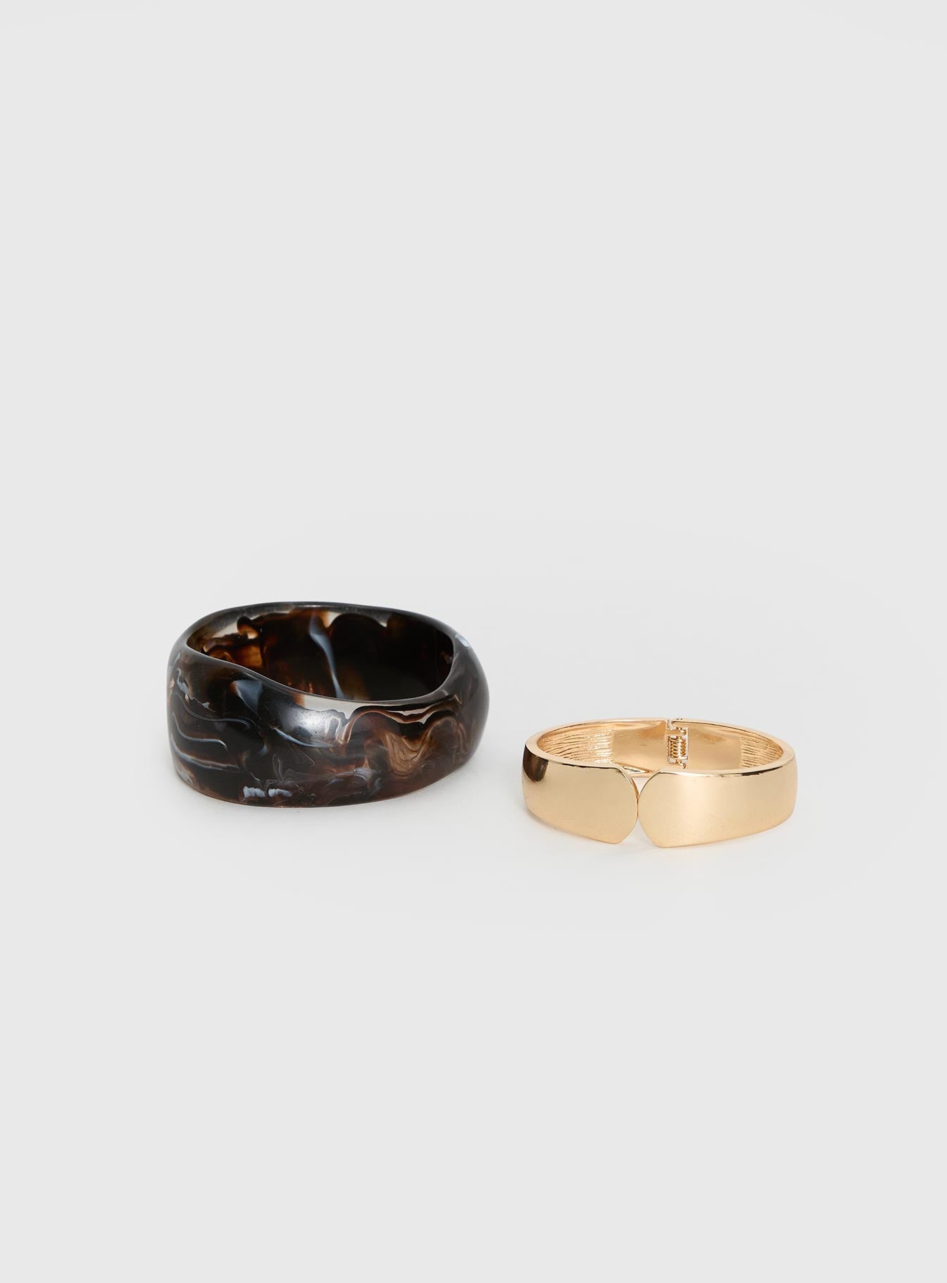 Toni Resin Cuff Pack Brown Gold - Image 3