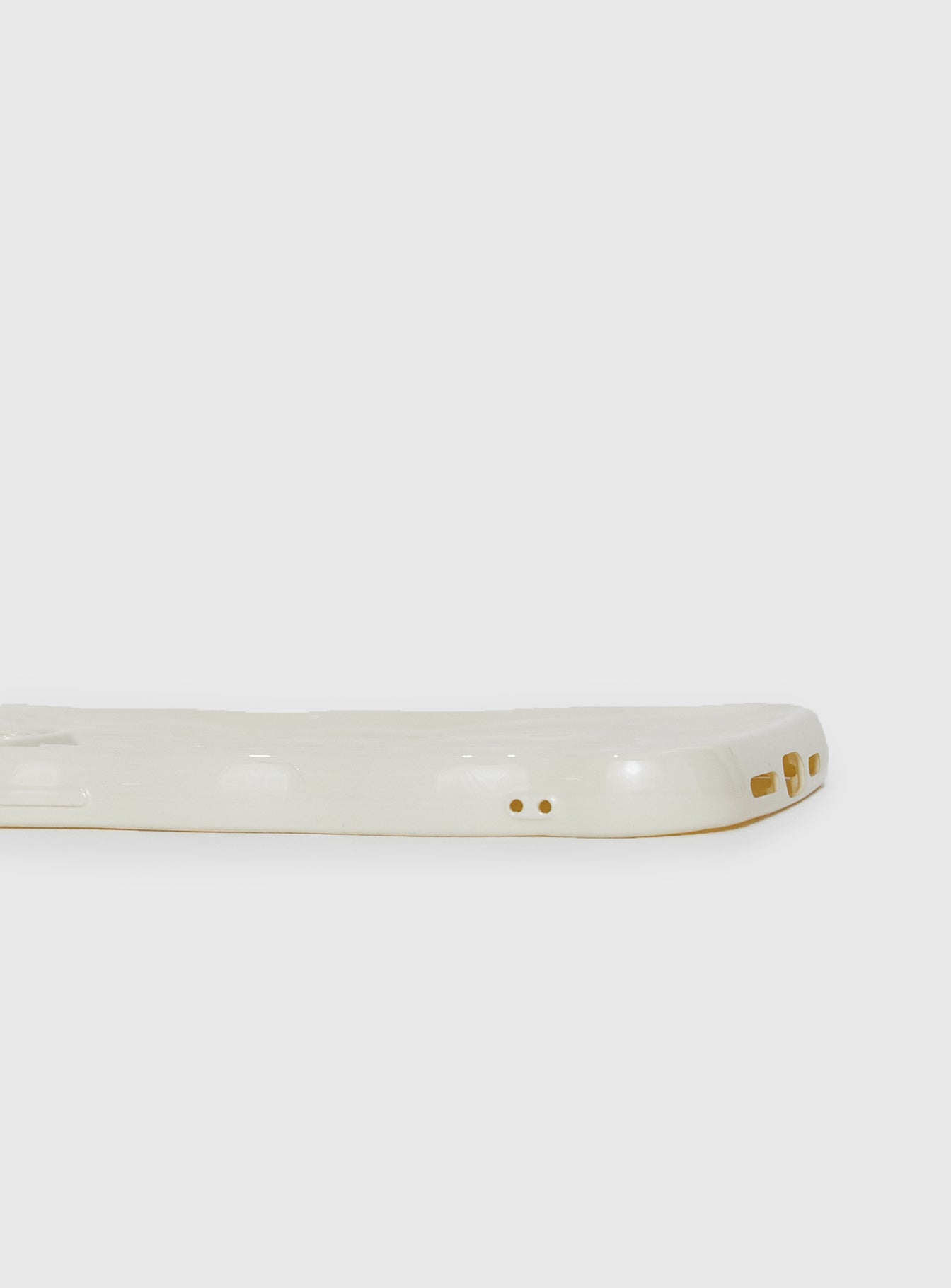 Meliora Iphone Case Cream - Image 2