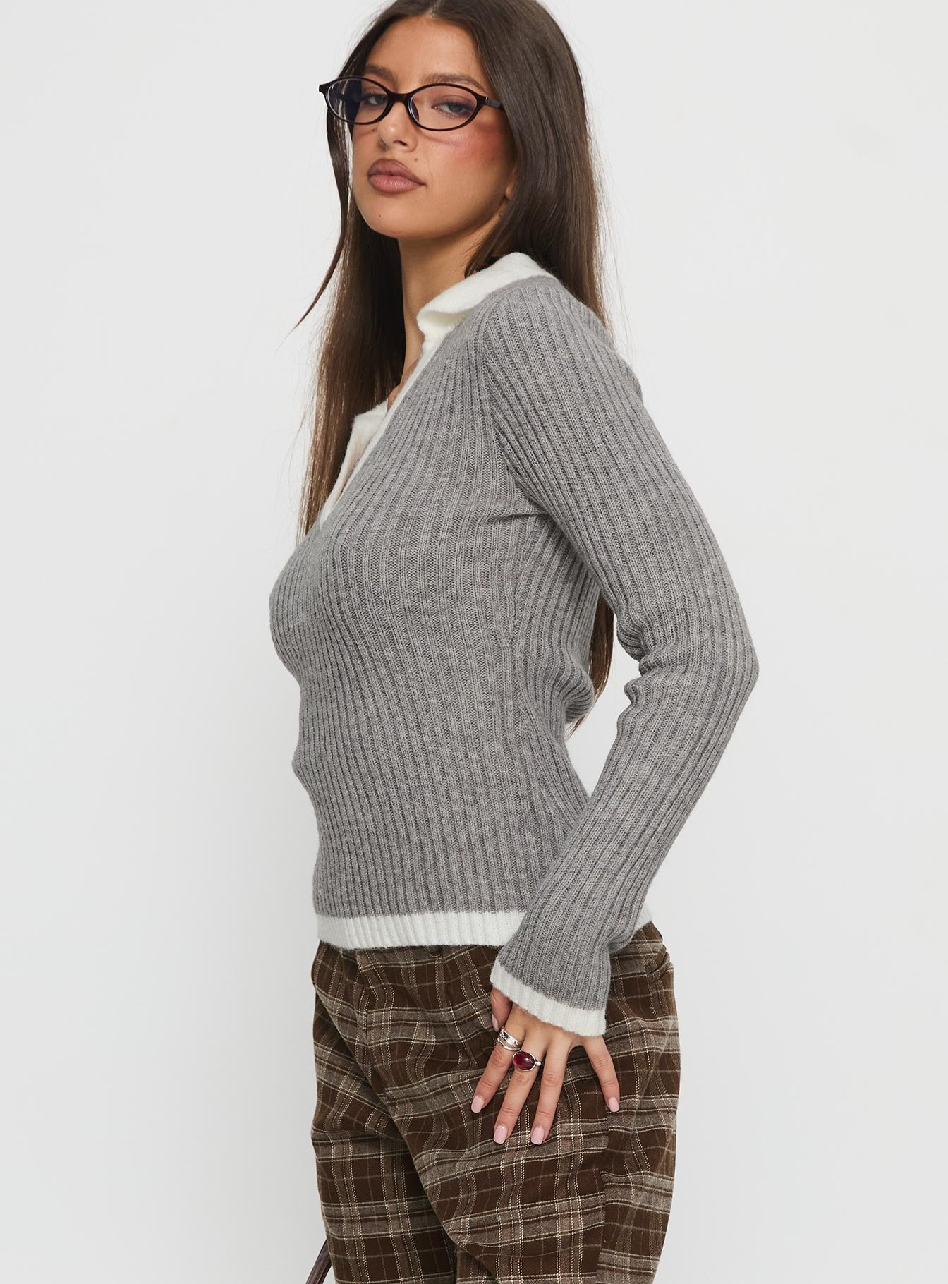 Skylen Long Sleeve Collared Top Grey - Image 4