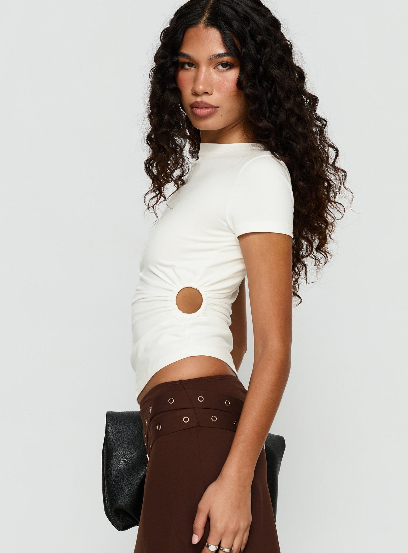 Chelese Cut Out Ruched Top White - Image 4