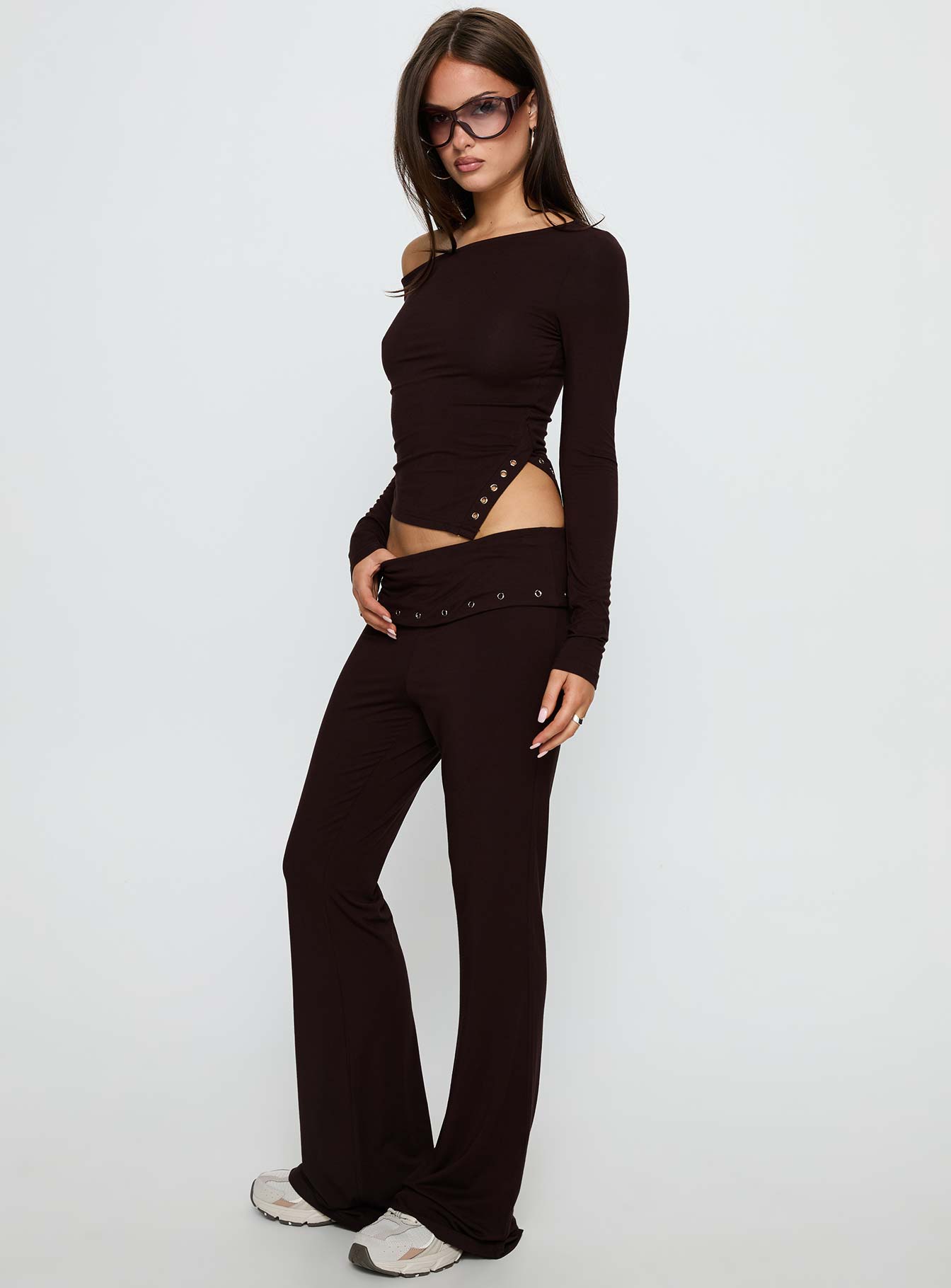 Wynna Eyelet Foldover Pants Chocolate - Image 4