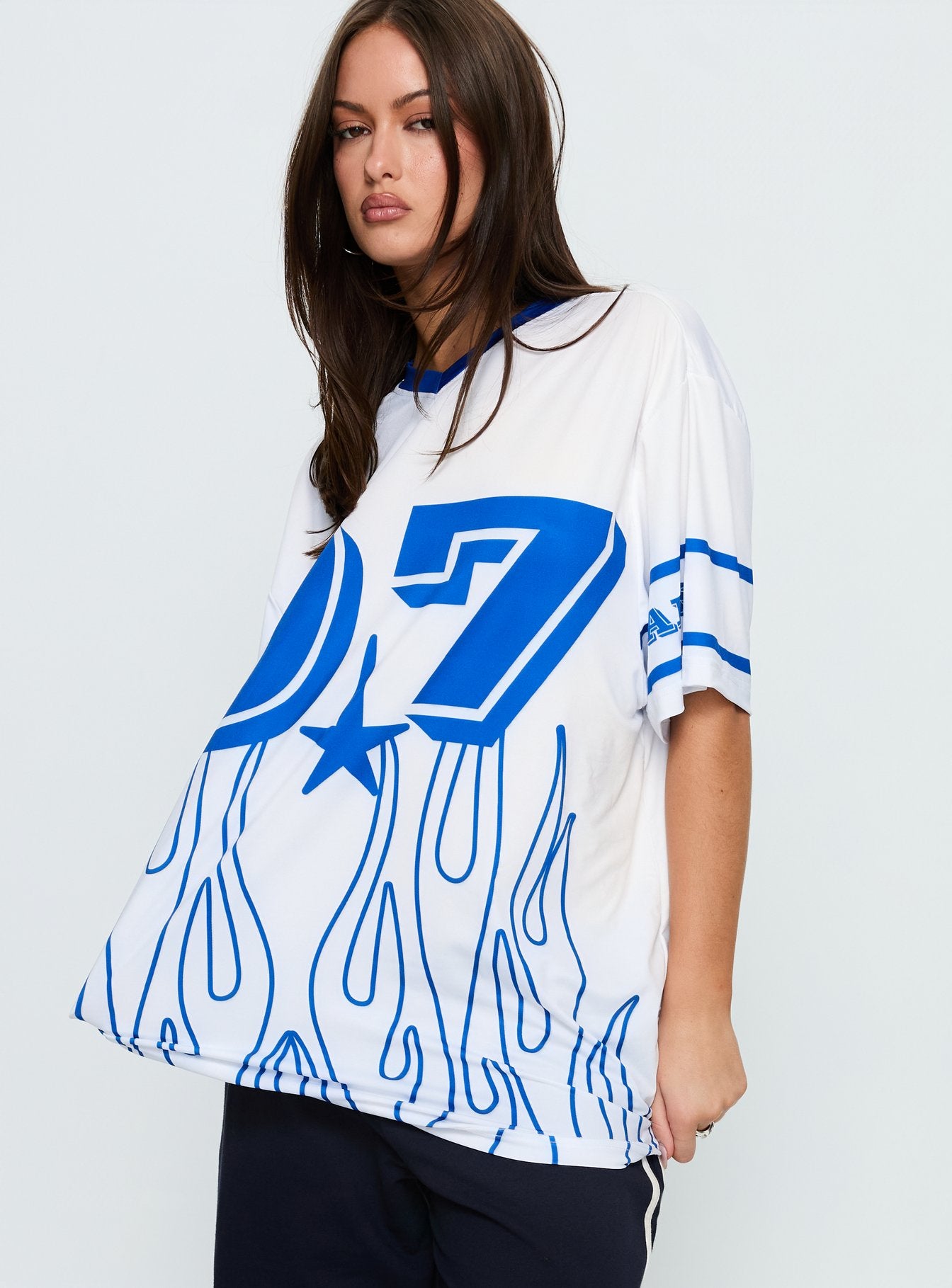 97 Sportstar Oversized Jersey Graphic Top White Blue - Image 4