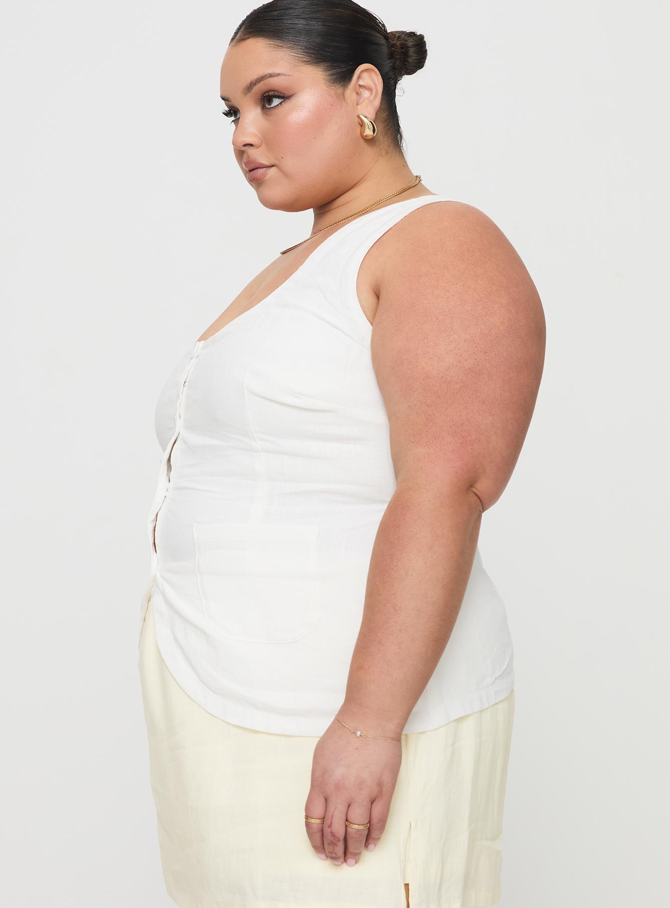Spirito Vest Top White Curve - Image 4