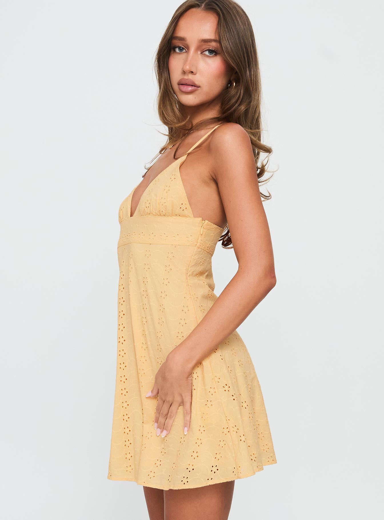 Reflections Anglaise Mini Dress Yellow - Image 4
