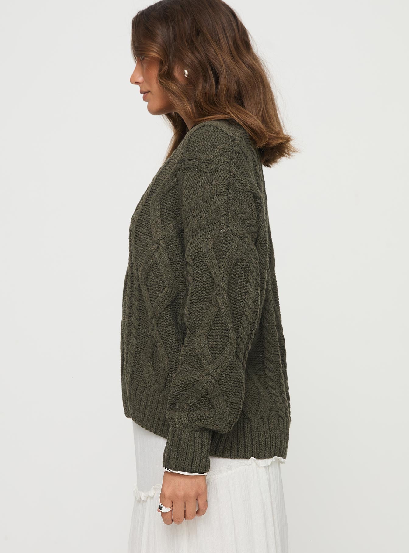 Anaya Oversized Sweater Olive - Image 5