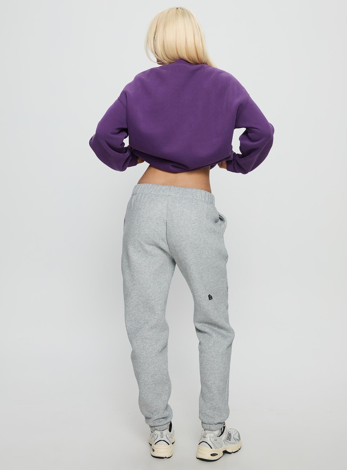 Nyu Basic Sweatpants Heather Grey - Image 4