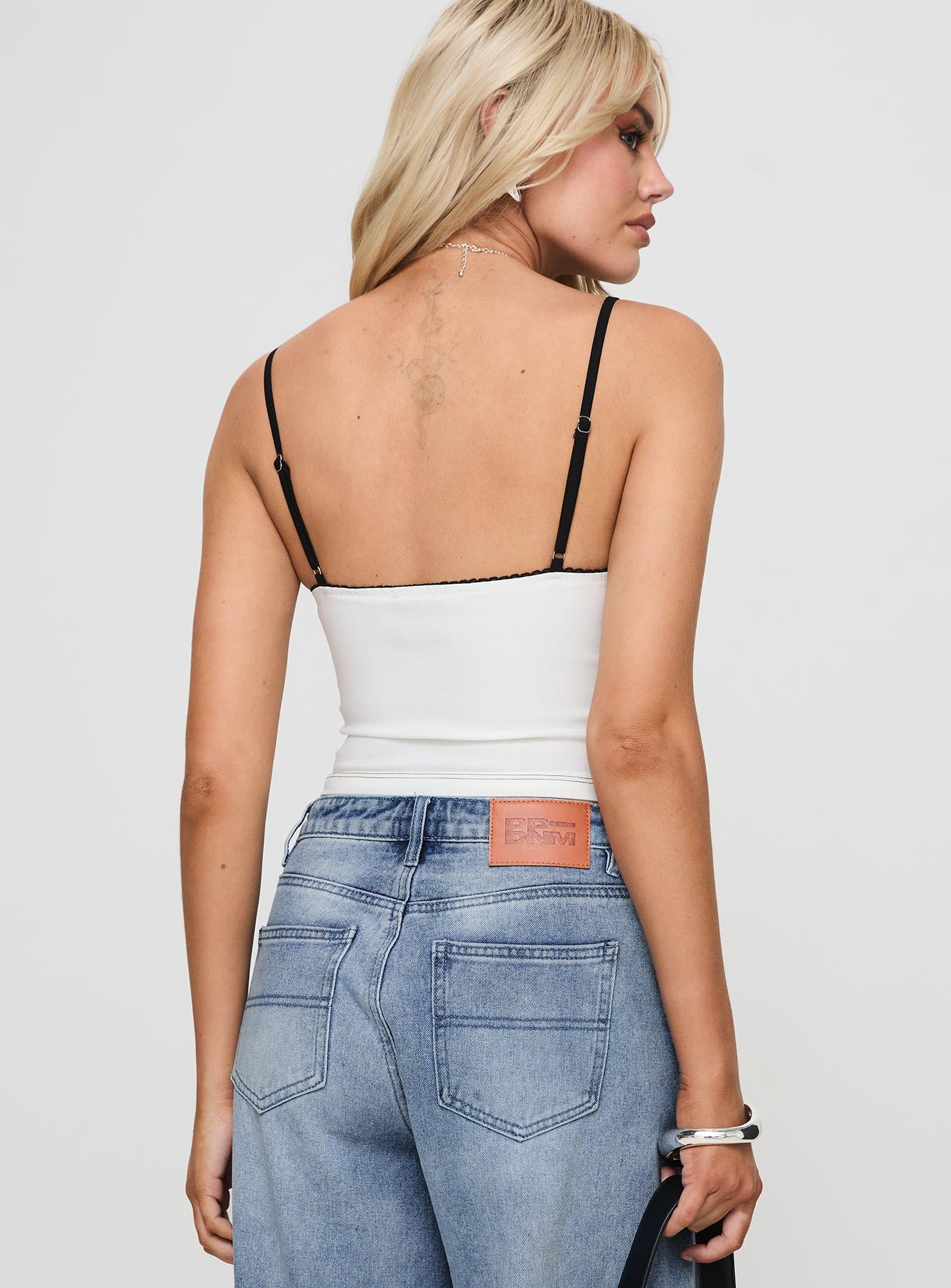 Severas Top White - Image 5
