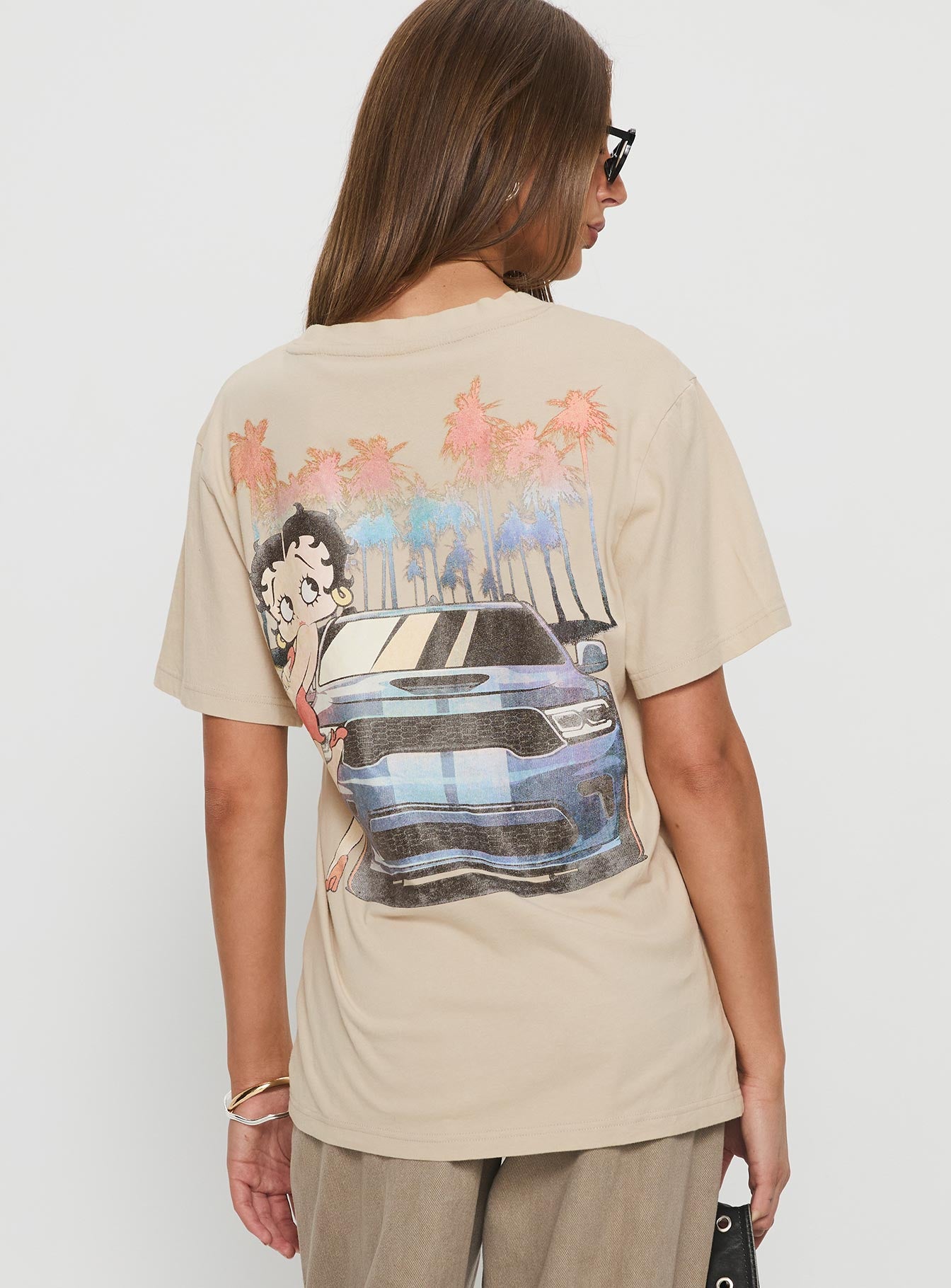 Betty Boop Beach Mode Oversized Graphic Top Washed White - Image 4