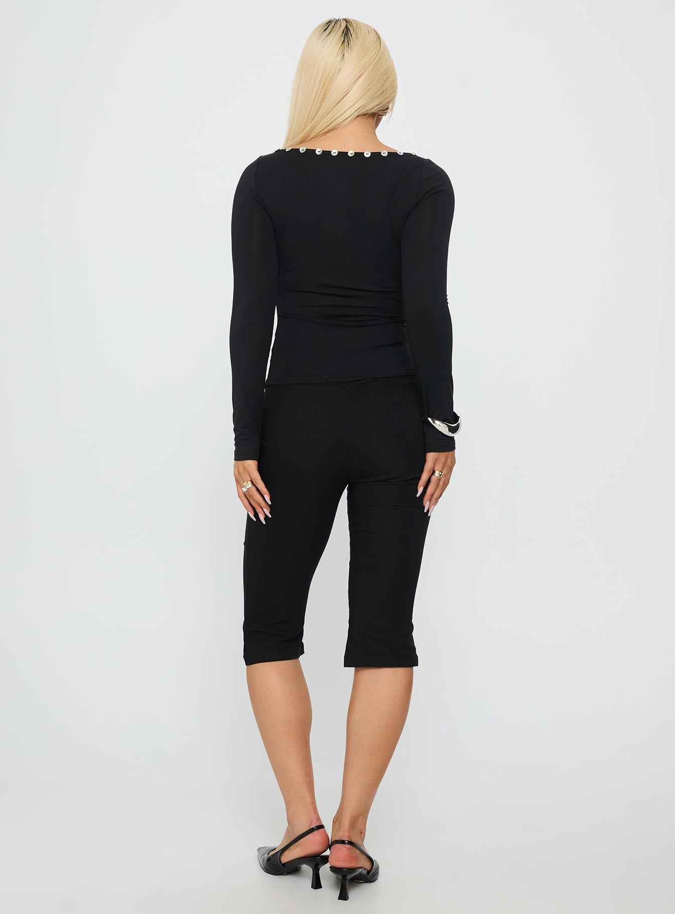 Samaira Capri Pant Black - Image 5