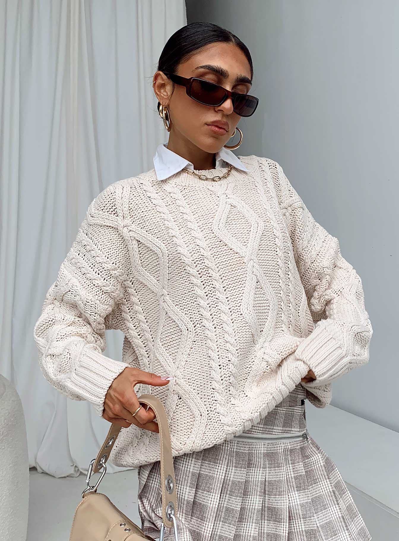 Anaya Oversized Sweater Beige - Image 7