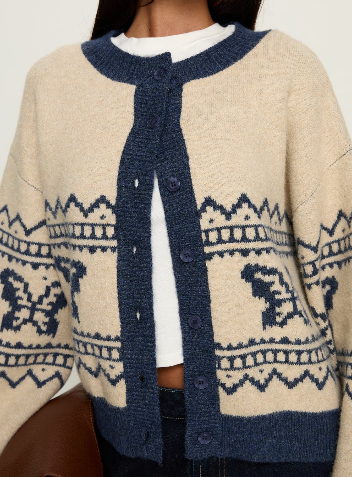 Wynoni Alpine Knit Cardigan Beige Navy - Image 5