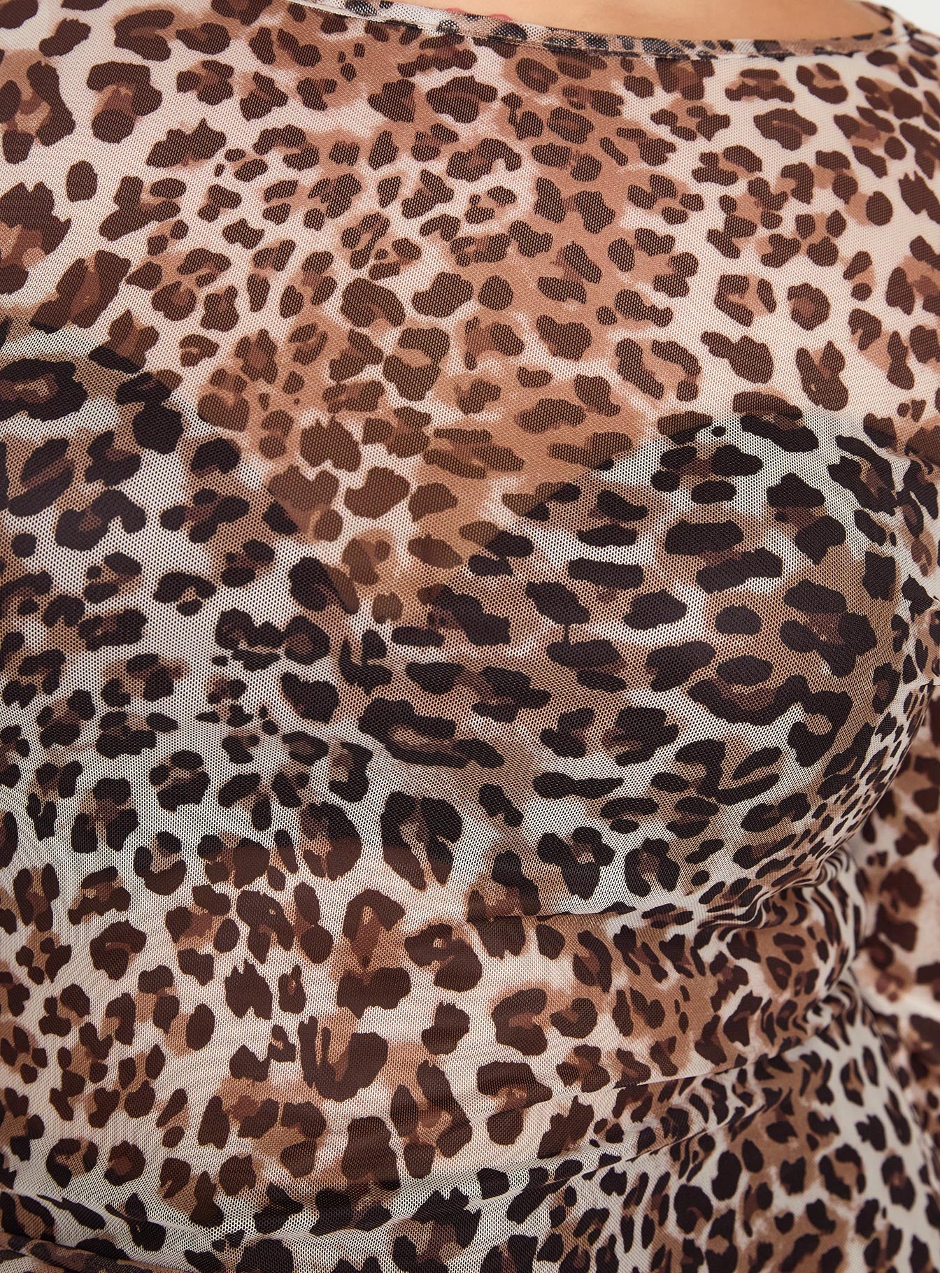 Believe Me Long Sleeve Top Leopard Curve - Image 5