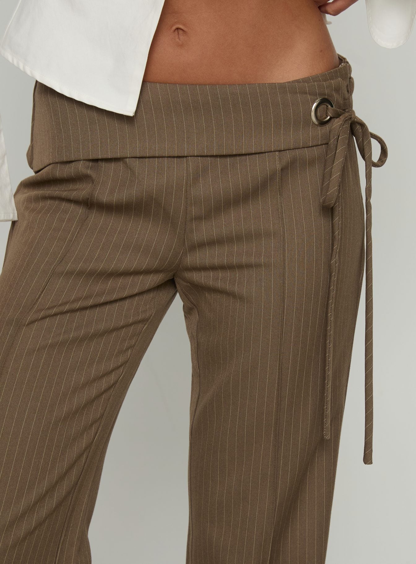 Cedrina Eyelet Fitted Suit Pants Green Pinstripe - Image 6