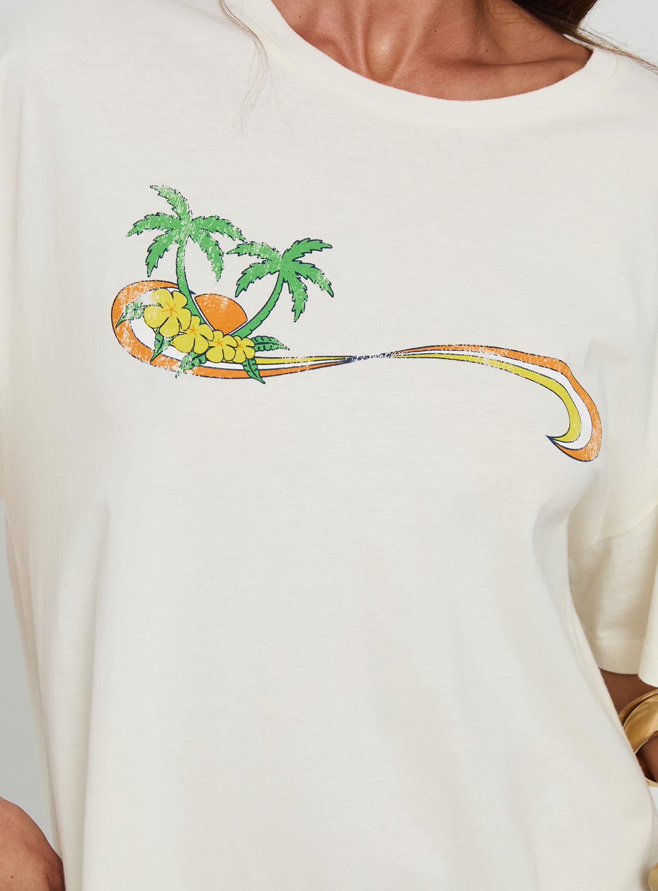 Kawabunga Oversized Graphic Top Cream - Image 5