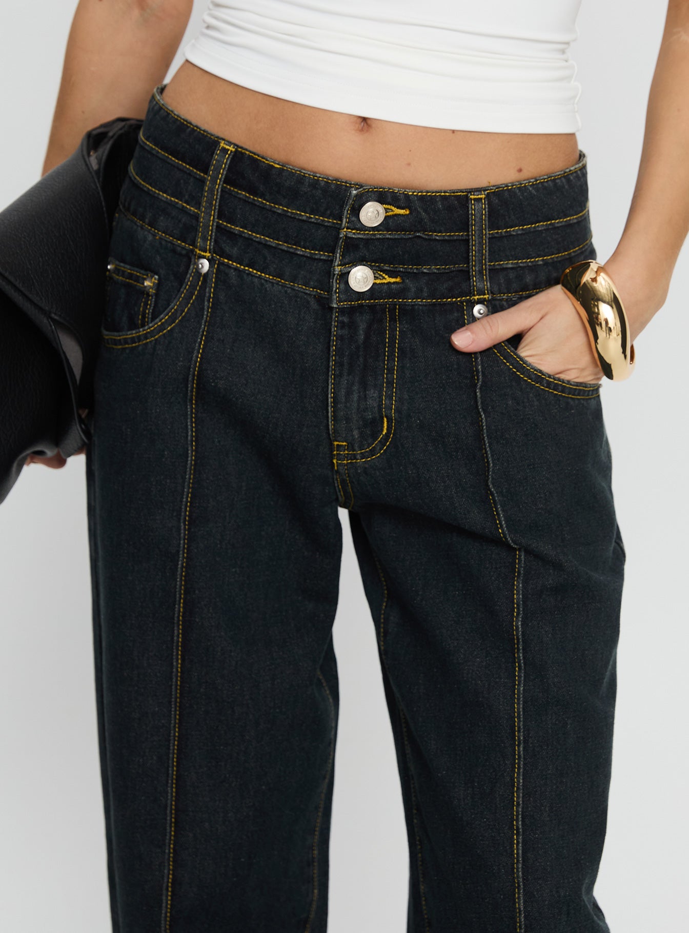 Hannalee Low Rise Wide Leg Cargo Jeans Grunge Wash - Image 6