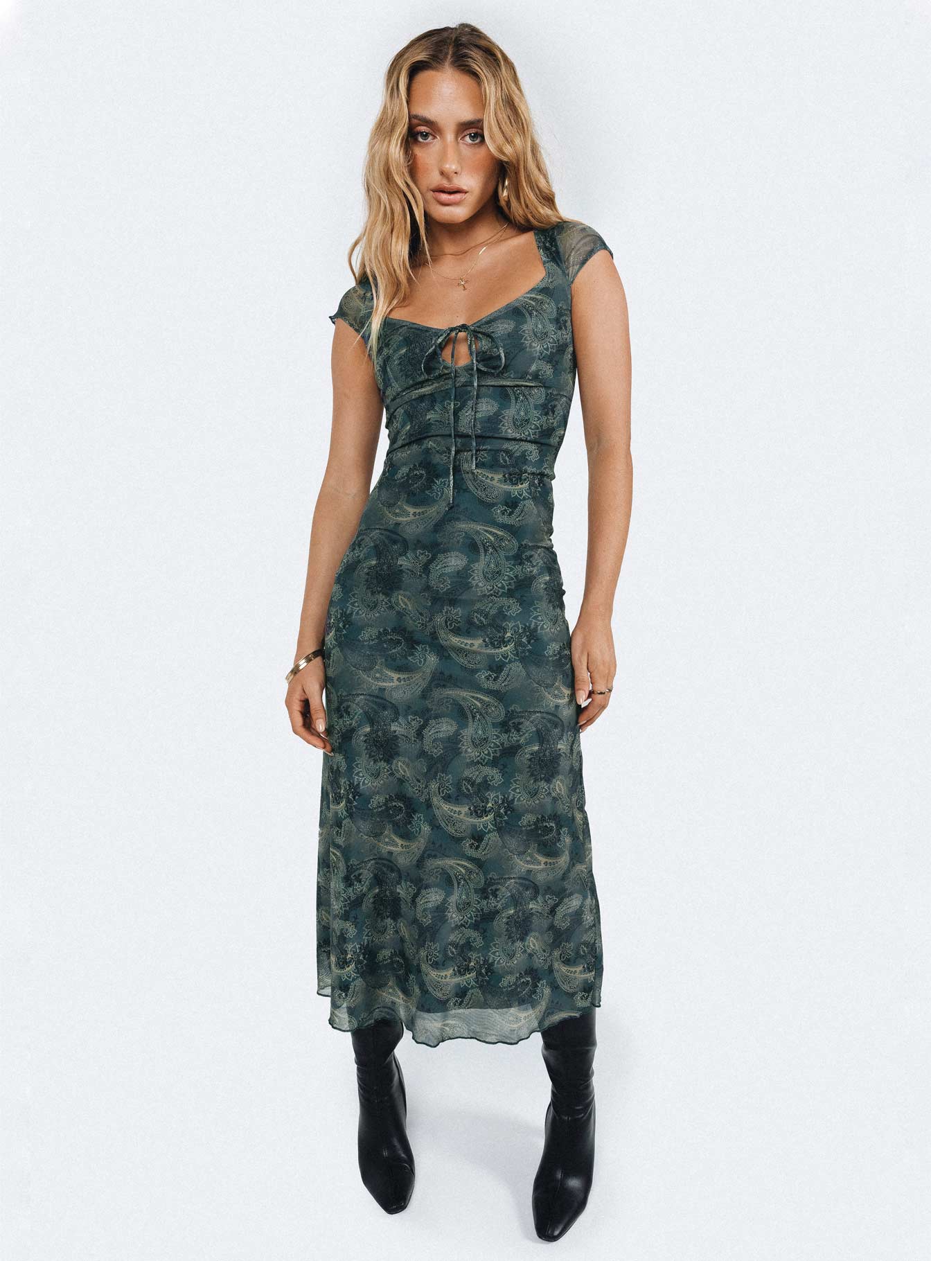 Motel Lunama Dress Tonal Blue Paisley - Image 6