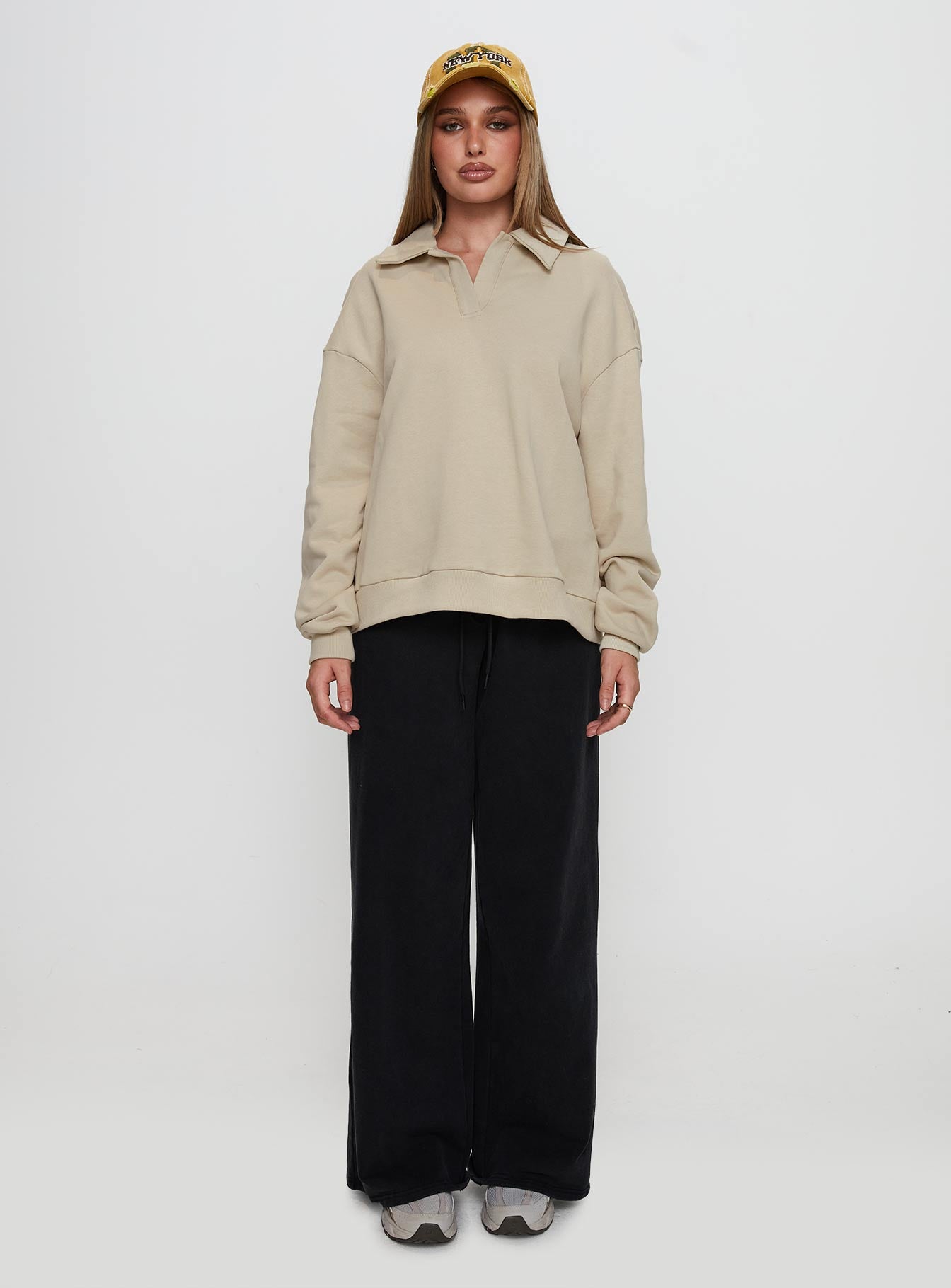 Back Around Collared Fleece Jumper Oat - Image 6