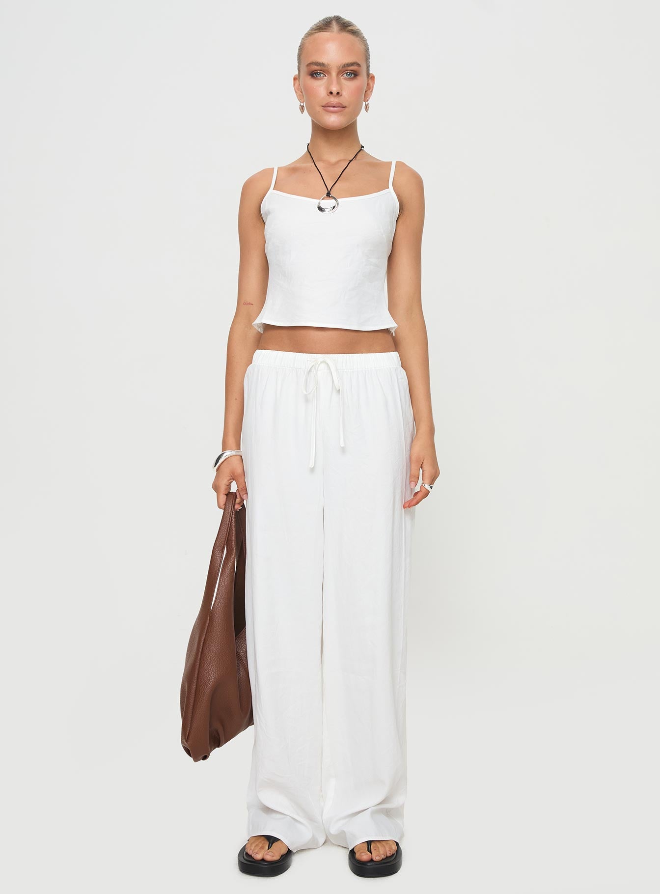 Paigey Set White - Image 7