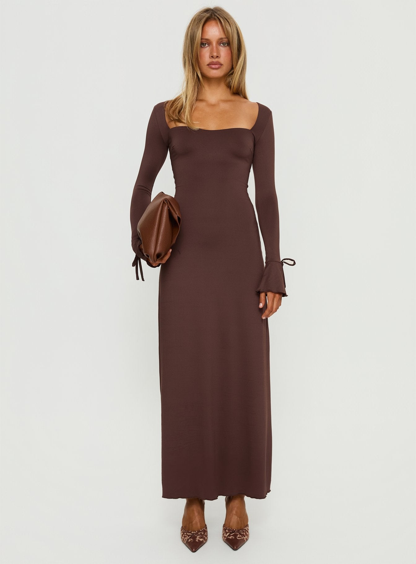 Dalzine Maxi Dress Chocolate - Image 6