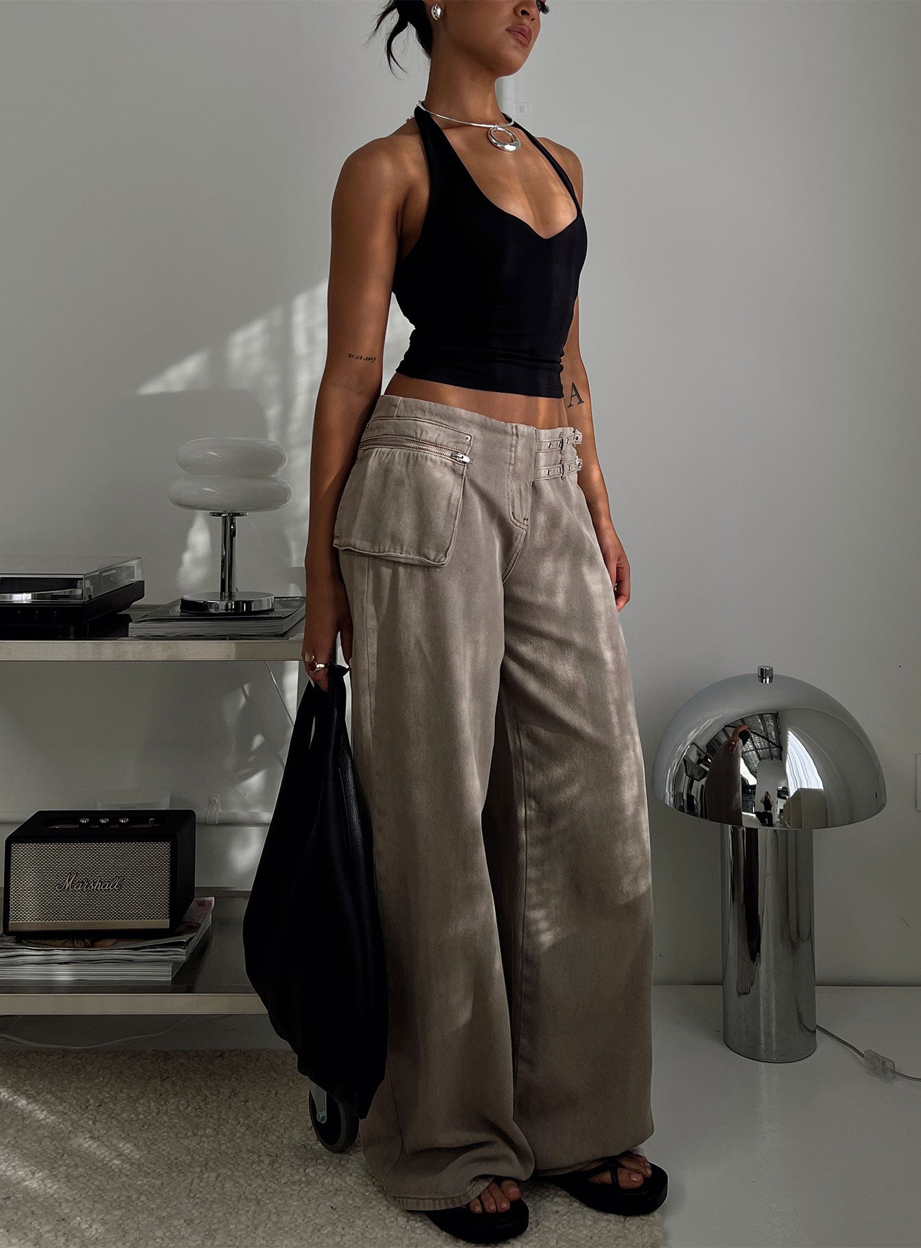 Paltrow Mid Rise Wide Leg Cargo Jeans Washed Brown Petite - Image 8