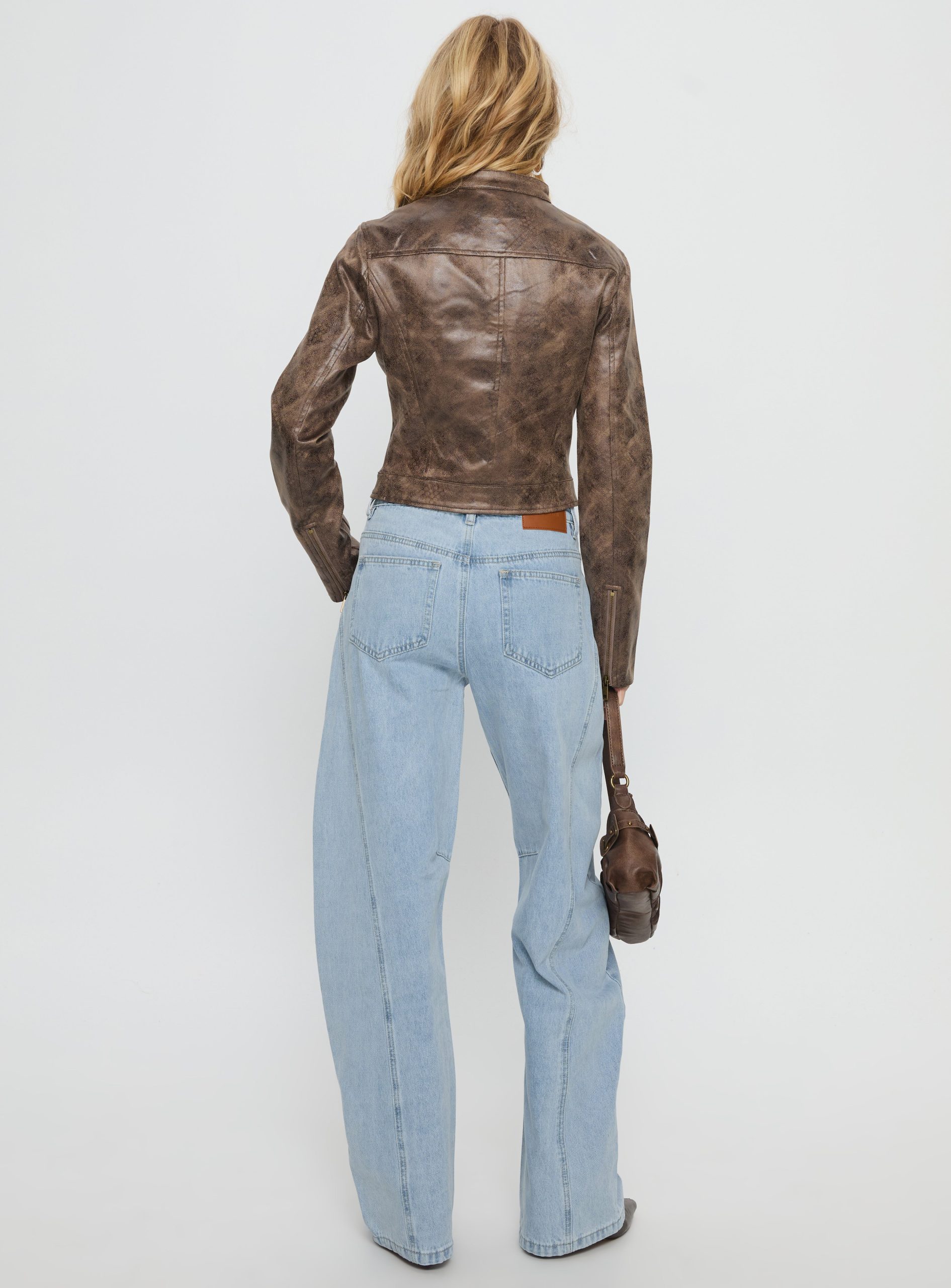 Lost Track Mid Rise Barrel Leg Jeans Ice Wash - Image 5