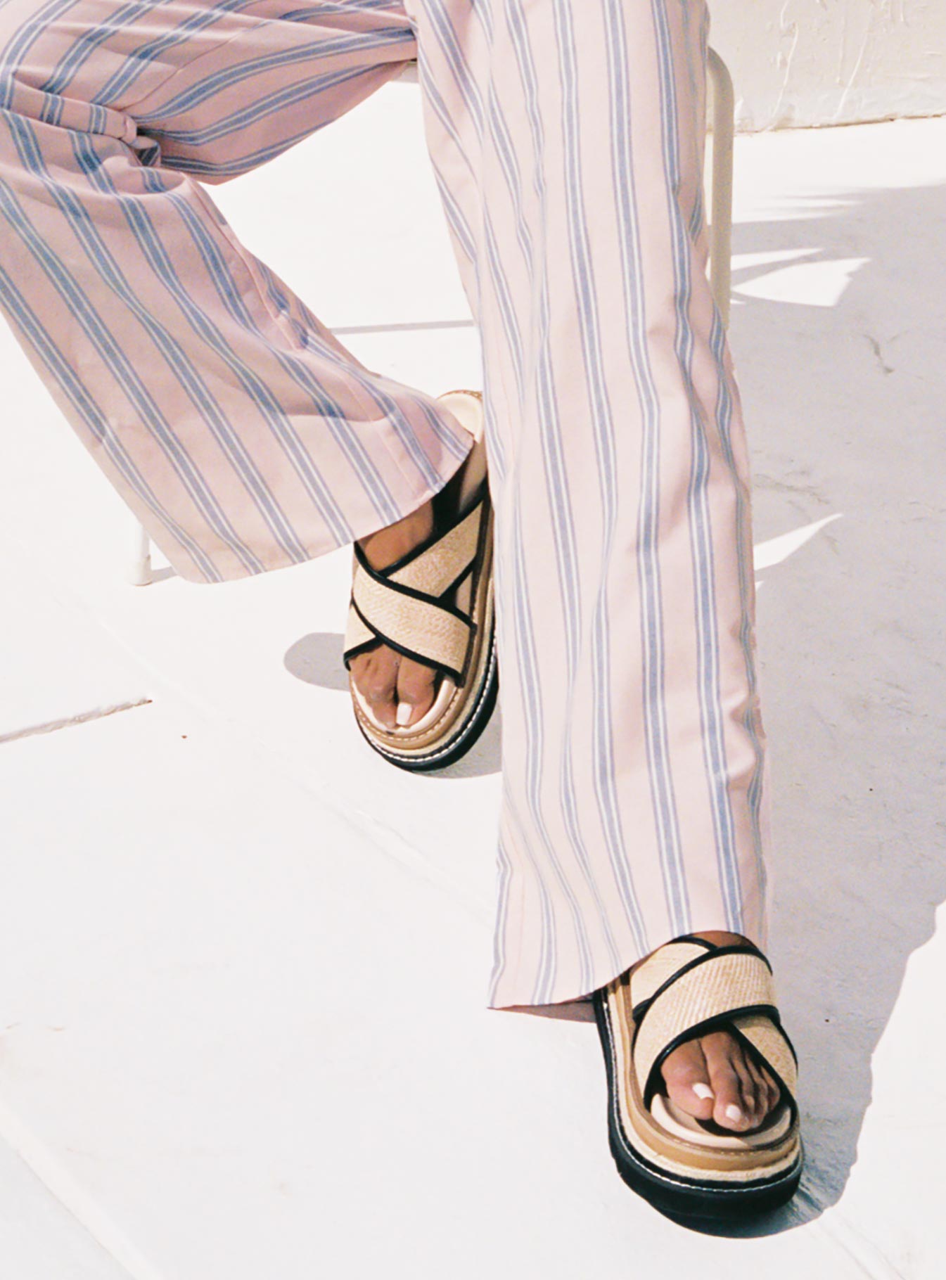 Odi Sandals Tan  Black