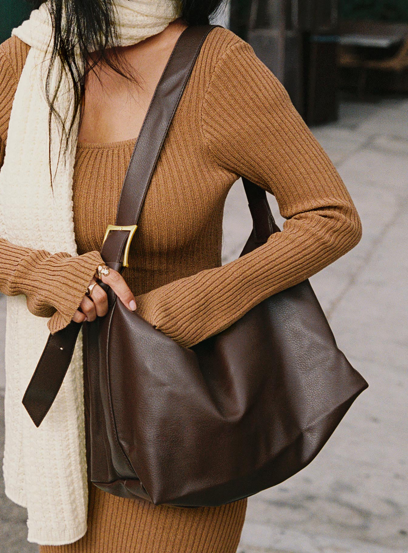 Varney Shoulder Bag Brown - Image 5